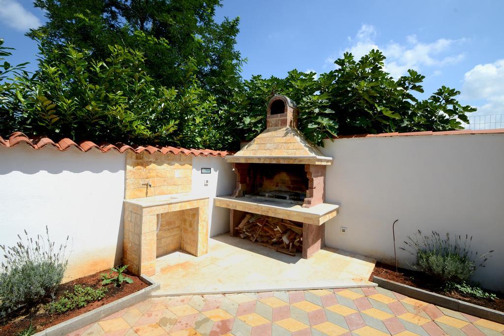 Apartments Villa Mimi วิชยาน ภายนอก รูปภาพ