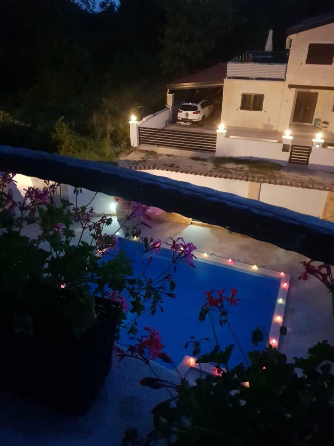 Apartments Villa Mimi วิชยาน ภายนอก รูปภาพ